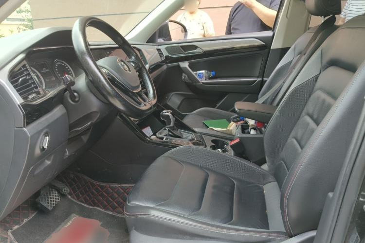 Used Volkswagen Tayron 2020 330TSI Two-Wheel Drive Luxury Smart Connectivity Version Left Front Seat
