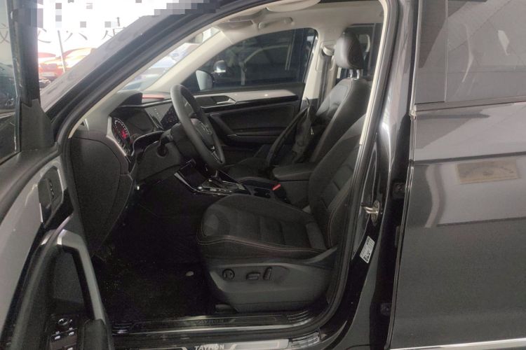 Used Volkswagen Tayron 2020 330TSI Two-Wheel Drive Luxury Smart Connectivity Version Left Front Seat