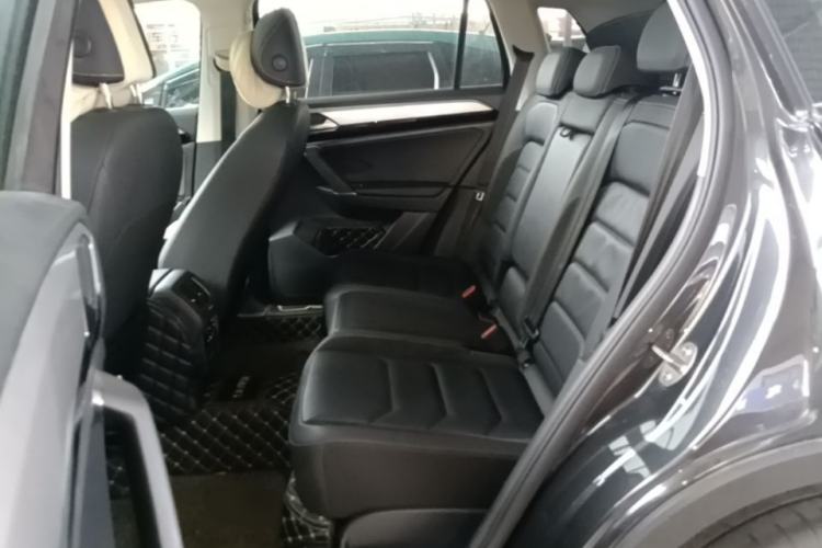 Used Volkswagen Tayron 2020 280TSI Two-Wheel Drive Luxury Connect Edition Left Rear Seat