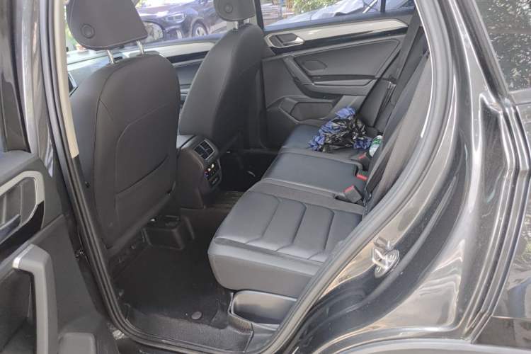 Used Volkswagen Tayron 2020 330TSI Two-Wheel Drive Luxury Smart Connectivity Version Left Rear Seat