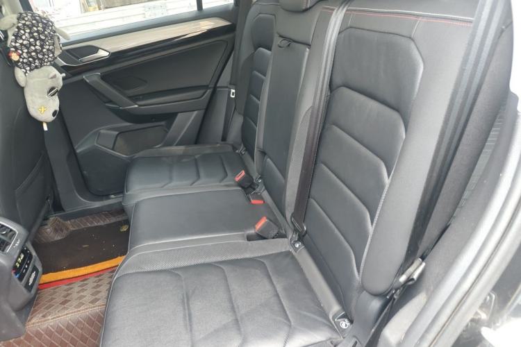 Used Volkswagen Tayron 2020 280TSI Two-Wheel Drive Luxury Connect Edition Left Rear Seat