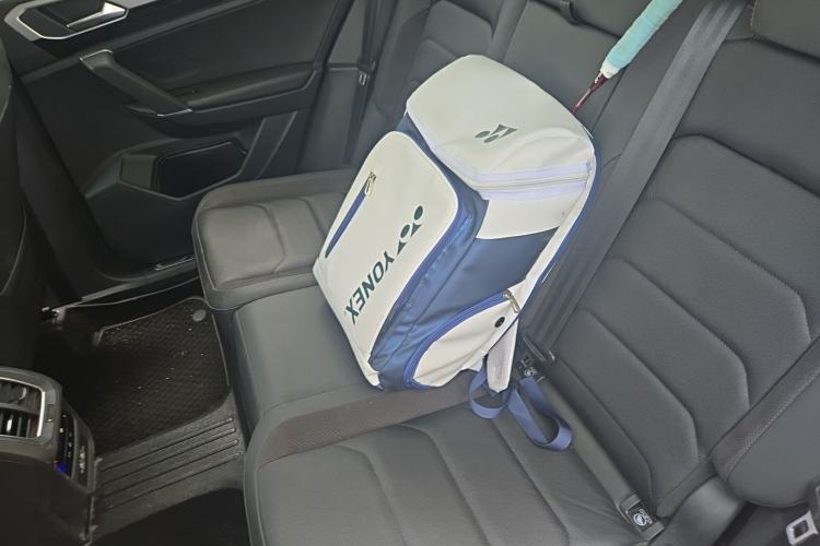 Used Volkswagen Tayron 2020 280TSI Two-Wheel Drive Luxury Connect Edition Left Rear Seat
