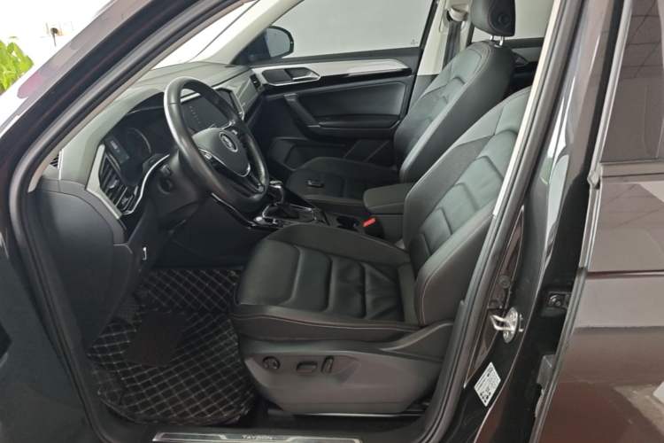 Used Volkswagen Tayron 2020 280TSI Two-Wheel Drive Luxury Connect Edition Left Rear Seat