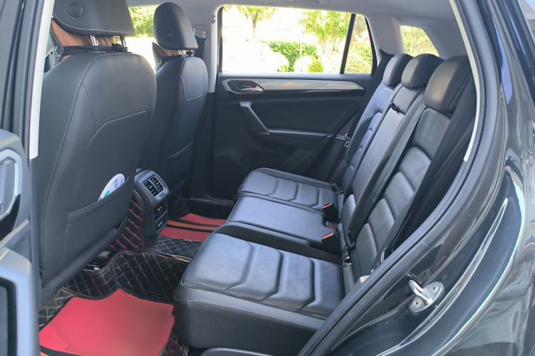 Used Volkswagen Tayron 2020 330TSI Two-Wheel Drive Luxury Smart Connectivity Version Left Rear Seat
