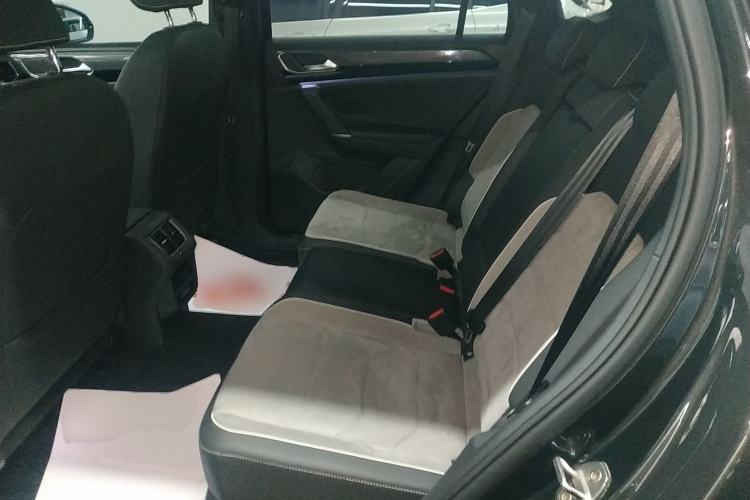 Used Volkswagen Tayron 2020 380TSI All-Wheel Drive R-Line Connected Version Left Rear Seat