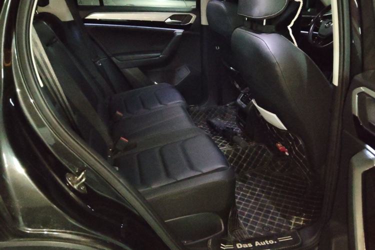 Used Volkswagen Tayron 2020 330TSI Two-Wheel Drive Luxury Smart Connectivity Version Left Rear Seat
