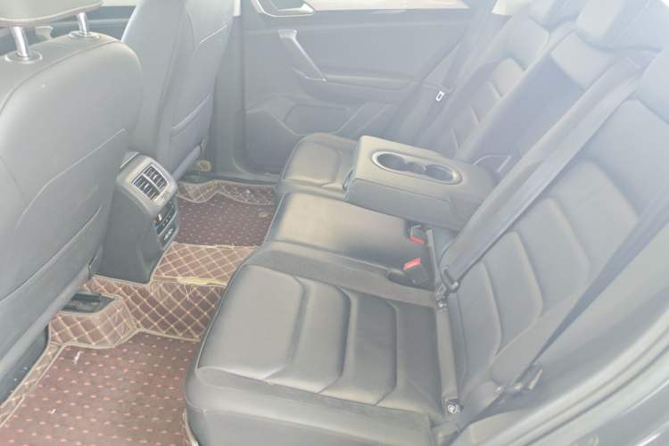 Used Volkswagen Tayron 2020 330TSI Two-Wheel Drive Luxury Smart Connectivity Version Left Rear Seat