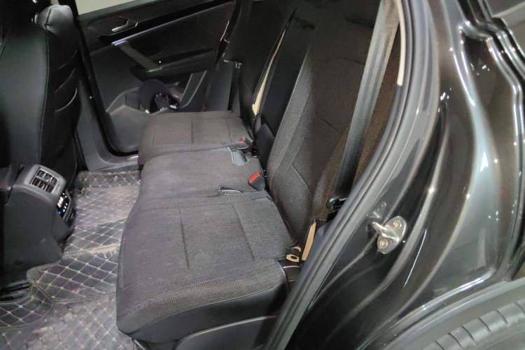 Used Volkswagen Tayron 2020 380TSI Four-Wheel Drive Luxury Connect Pro Edition Left Rear Seat