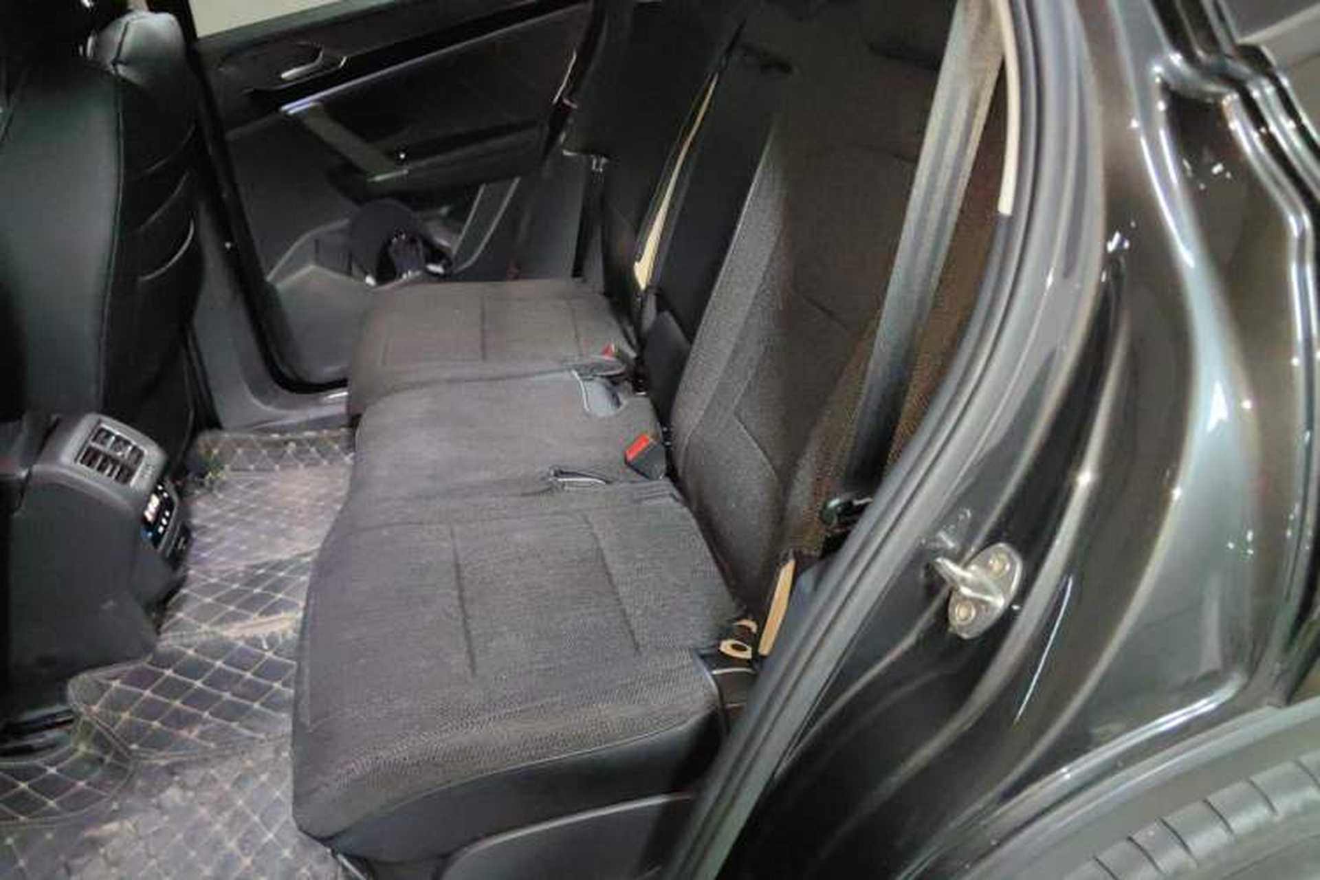 Used Volkswagen Tayron 2020 380TSI Four-Wheel Drive Luxury Connect Pro Edition Left Rear Seat