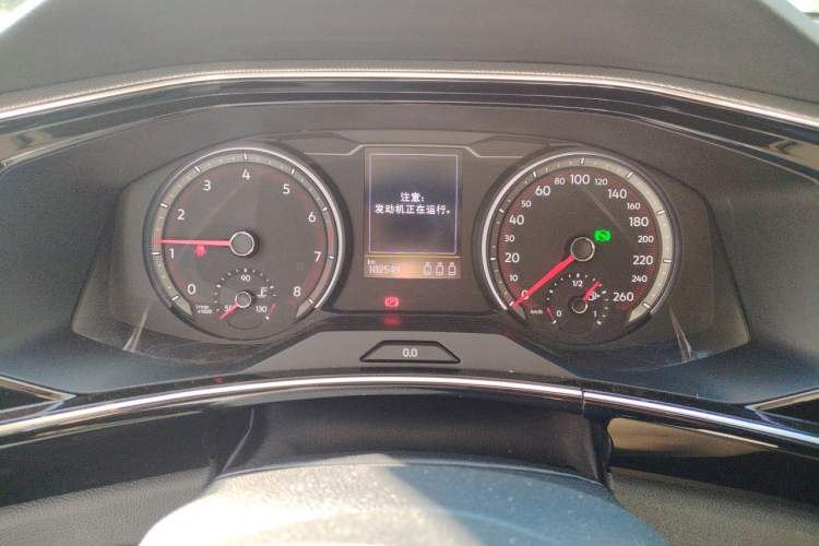 Used Volkswagen Tayron 2020 330TSI Two-Wheel Drive Luxury Smart Connectivity Version Odometer Close Up