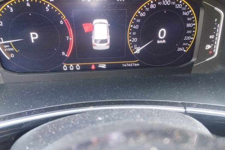 Used Volkswagen Tayron 2020 380TSI All-Wheel Drive R-Line Connected Version Odometer Close Up