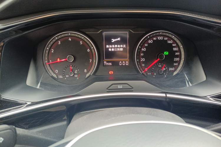 Used Volkswagen Tayron 2020 330TSI Two-Wheel Drive Luxury Smart Connectivity Version Odometer Close Up