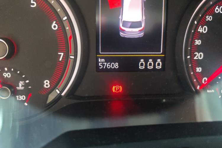 Used Volkswagen Tayron 2020 330TSI Two-Wheel Drive Luxury Smart Connectivity Version Odometer Close Up