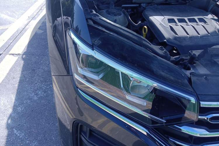 Used Volkswagen Tayron 2020 330TSI Two-Wheel Drive Luxury Smart Connectivity Version Right Front Headlight