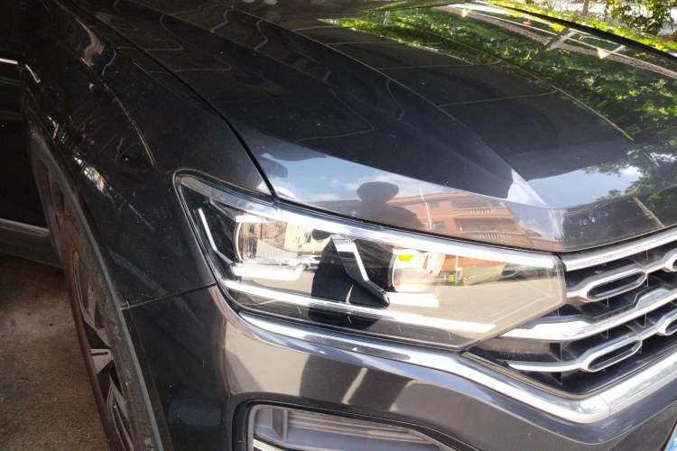 Used Volkswagen Tayron 2020 330TSI Two-Wheel Drive Luxury Smart Connectivity Version Right Front Headlight