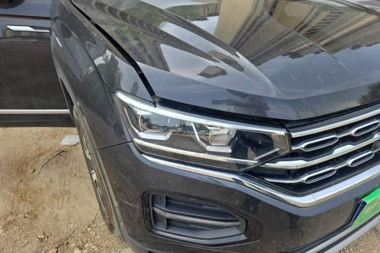 Used Volkswagen Tayron 2020 280TSI Two-Wheel Drive Luxury Connect Edition Right Front Headlight