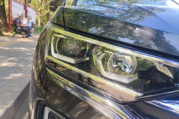 Used Volkswagen Tayron 2020 380TSI Four-Wheel Drive Luxury Connect Pro Edition Right Front Headlight