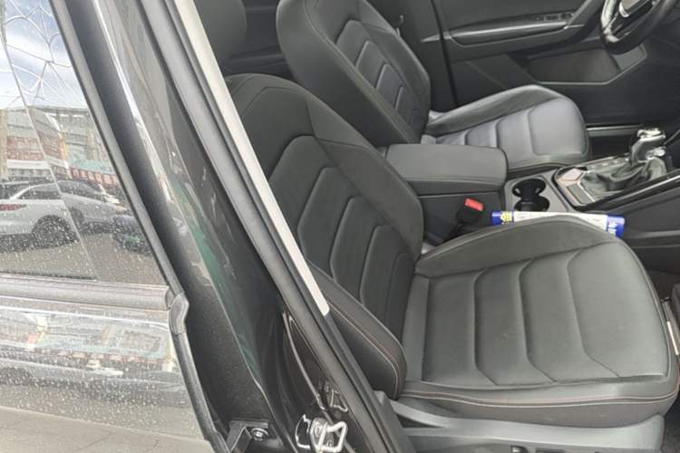 Used Volkswagen Tayron 2020 330TSI Two-Wheel Drive Luxury Smart Connectivity Version Right Front Seat