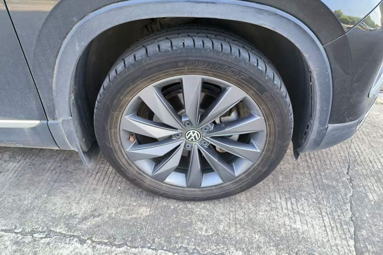Used Volkswagen Tayron 2020 330TSI Two-Wheel Drive Luxury Smart Connectivity Version Right Front Wheel Hub