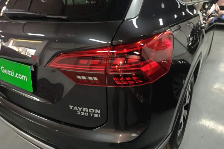 Used Volkswagen Tayron 2020 330TSI Two-Wheel Drive Luxury Smart Connectivity Version Right Rear Taillight