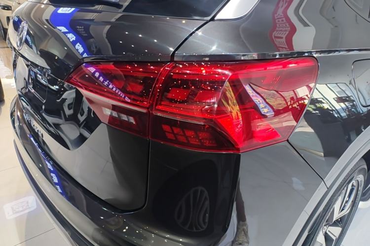 Used Volkswagen Tayron 2020 330TSI Two-Wheel Drive Luxury Smart Connectivity Version Right Rear Taillight
