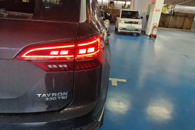 Used Volkswagen Tayron 2020 330TSI Two-Wheel Drive Luxury Smart Connectivity Version Right Rear Taillight