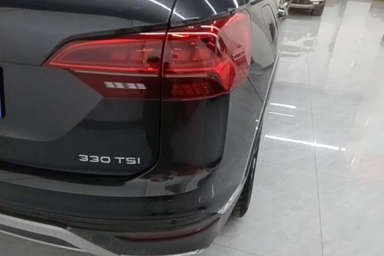 Used Volkswagen Tayron 2020 330TSI Two-Wheel Drive Luxury Smart Connectivity Version Right Rear Taillight