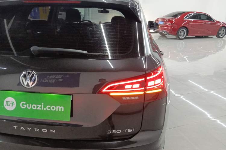 Used Volkswagen Tayron 2020 330TSI Two-Wheel Drive Luxury Smart Connectivity Version Right Rear Taillight