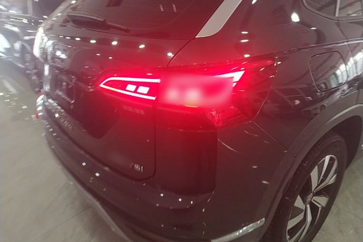 Used Volkswagen Tayron 2020 330TSI Two-Wheel Drive Luxury Smart Connectivity Version Right Rear Taillight
