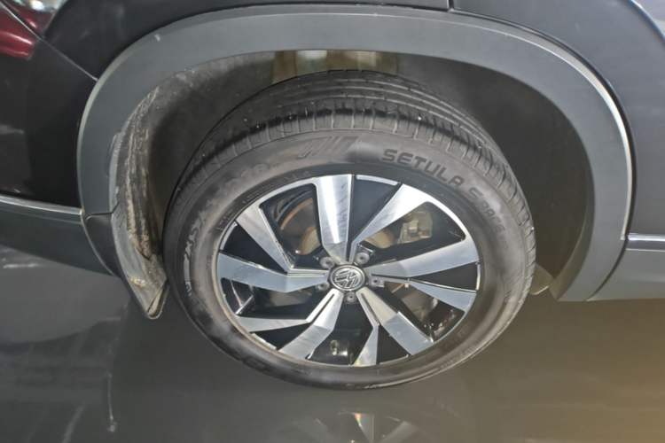 Used Volkswagen Tayron 2020 330TSI Two-Wheel Drive Luxury Smart Connectivity Version Right Rear Wheel Hub