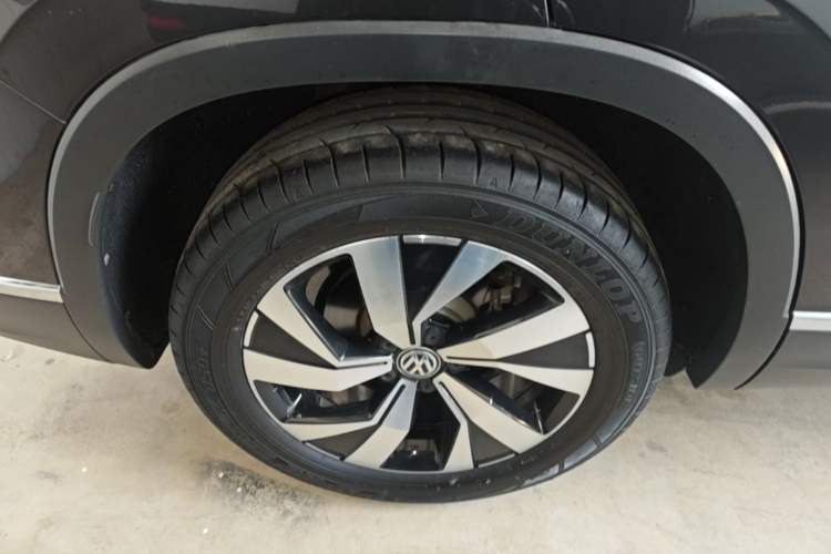 Used Volkswagen Tayron 2020 330TSI Two-Wheel Drive Luxury Smart Connectivity Version Right Rear Wheel Hub