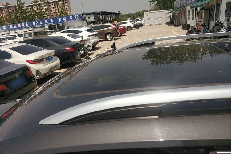 Used Volkswagen Tayron 2020 330TSI Two-Wheel Drive Luxury Smart Connectivity Version Roof