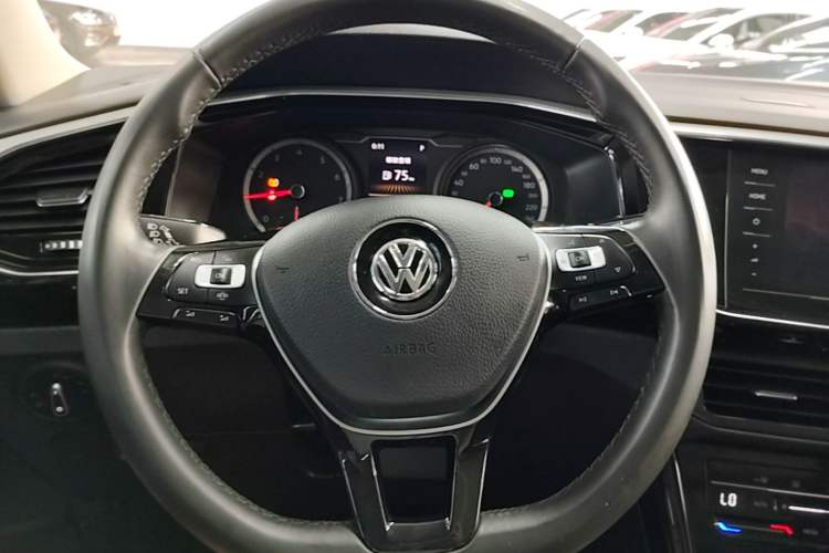 Used Volkswagen Tayron 2020 280TSI Two-Wheel Drive Luxury Connect Edition Steering Wheel