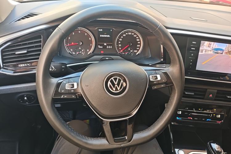 Used Volkswagen Tayron 2020 330TSI Two-Wheel Drive Luxury Smart Connectivity Version Steering Wheel