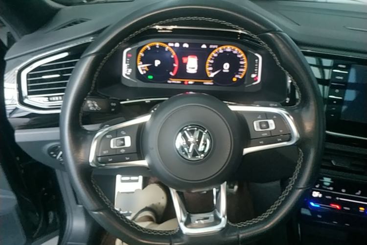 Used Volkswagen Tayron 2020 380TSI All-Wheel Drive R-Line Connected Version Steering Wheel