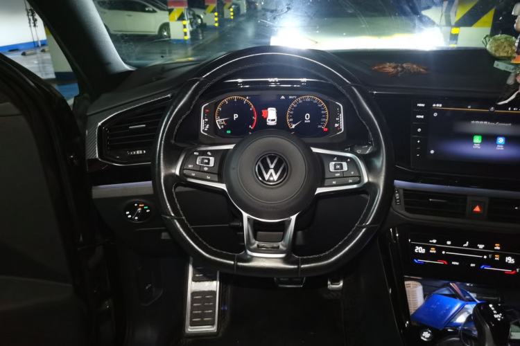 Used Volkswagen Tayron 2020 380TSI All-Wheel Drive R-Line Connected Version Steering Wheel
