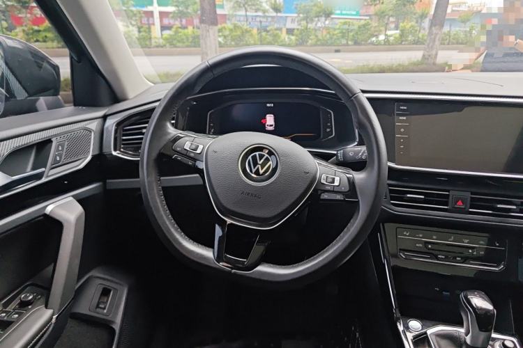 Used Volkswagen Tayron 2020 380TSI Four-Wheel Drive Luxury Connect Pro Edition Steering Wheel