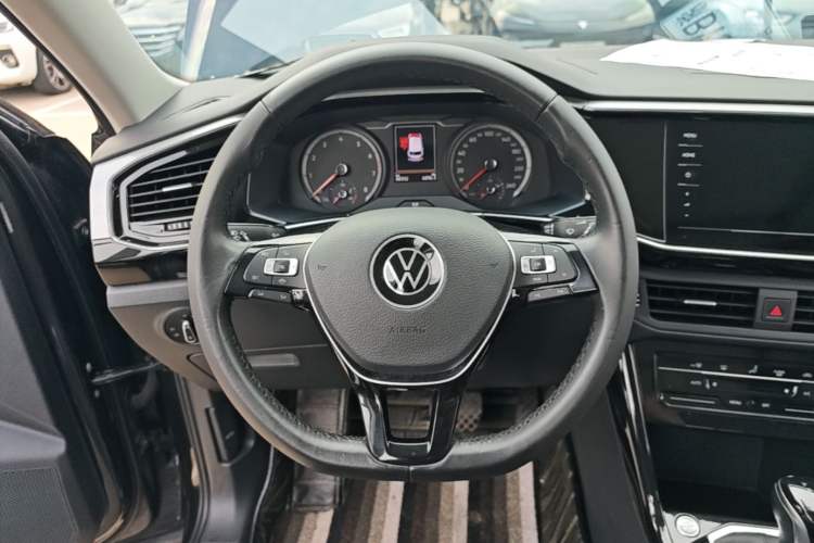 Used Volkswagen Tayron 2020 330TSI Two-Wheel Drive Luxury Smart Connectivity Version Steering Wheel