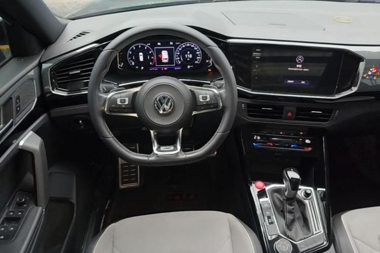 Used Volkswagen Tayron 2020 380TSI All-Wheel Drive R-Line Connected Version Steering Wheel