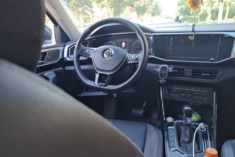Used Volkswagen Tayron 2020 330TSI Two-Wheel Drive Luxury Smart Connectivity Version Steering Wheel