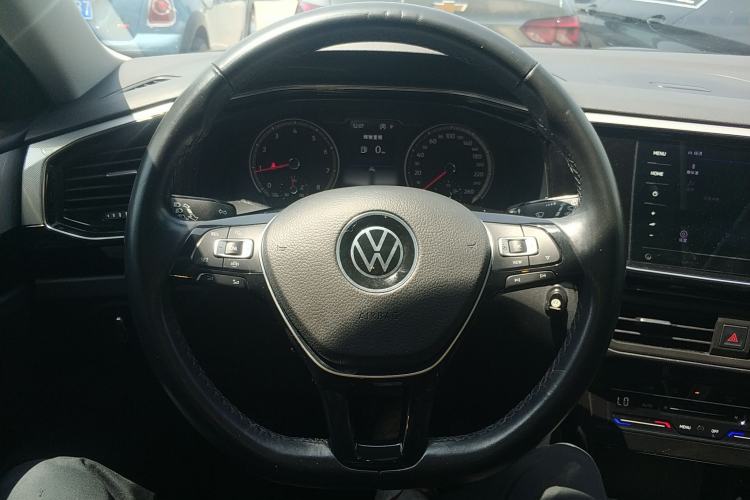 Used Volkswagen Tayron 2020 330TSI Two-Wheel Drive Luxury Smart Connectivity Version Steering Wheel