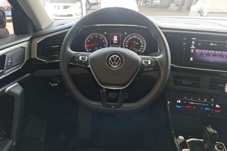 Used Volkswagen Tayron 2020 330TSI Two-Wheel Drive Luxury Smart Connectivity Version Steering Wheel