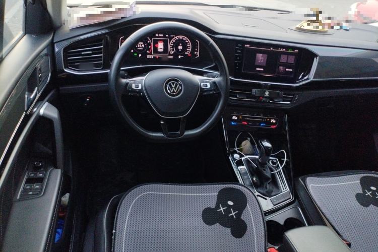 Used Volkswagen Tayron 2020 330TSI Two-Wheel Drive Luxury Connected Pro Edition Steering Wheel
