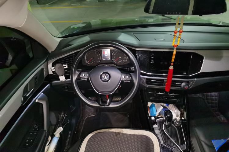 Used Volkswagen Tayron 2020 330TSI Two-Wheel Drive Luxury Smart Connectivity Version Steering Wheel