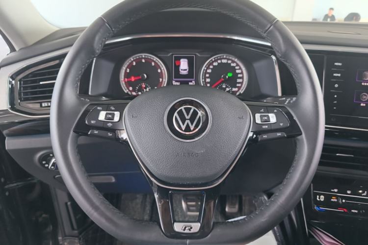 Used Volkswagen Tayron 2020 330TSI Two-Wheel Drive Luxury Smart Connectivity Version Steering Wheel