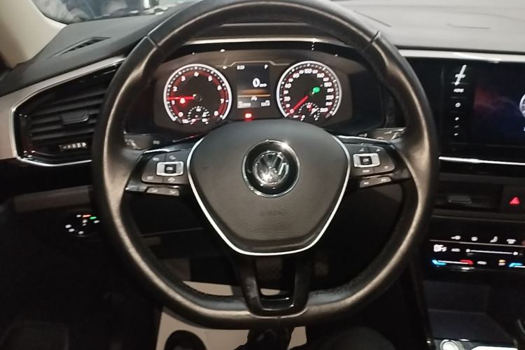 Used Volkswagen Tayron 2020 330TSI Two-Wheel Drive Luxury Smart Connectivity Version Steering Wheel