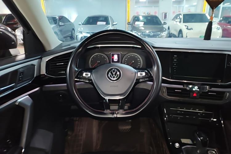 Used Volkswagen Tayron 2020 330TSI Two-Wheel Drive Luxury Smart Connectivity Version Steering Wheel