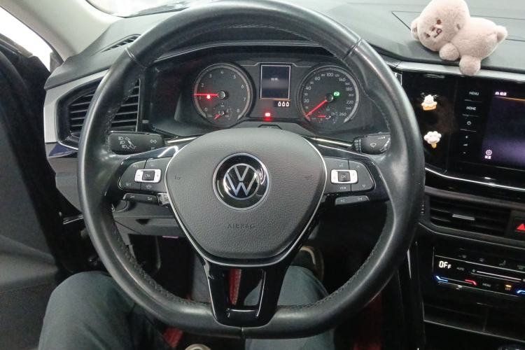 Used Volkswagen Tayron 2020 330TSI Two-Wheel Drive Luxury Smart Connectivity Version Steering Wheel
