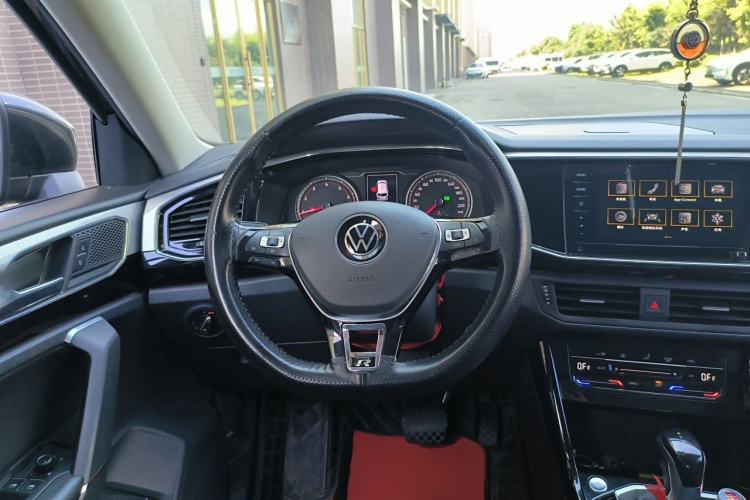 Used Volkswagen Tayron 2020 330TSI Two-Wheel Drive Luxury Smart Connectivity Version Steering Wheel