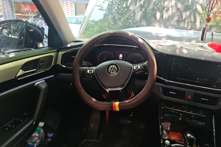 Used Volkswagen Tayron 2020 330TSI Two-Wheel Drive Luxury Smart Connectivity Version Steering Wheel